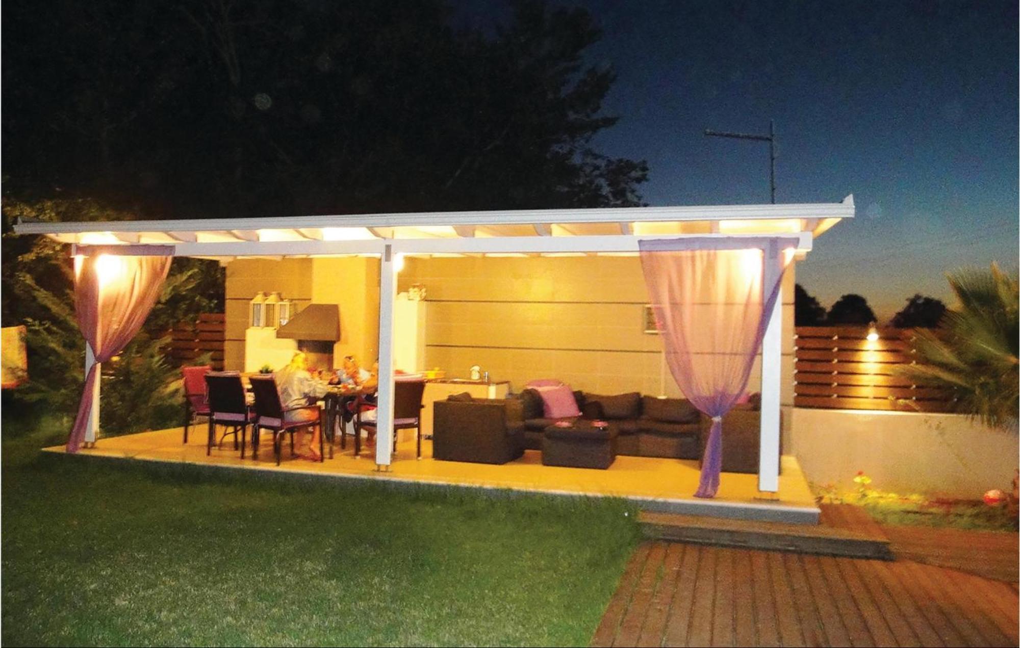 Lovely Home In Preveza With Outdoor Swimming Pool Kanali  Eksteriør billede
